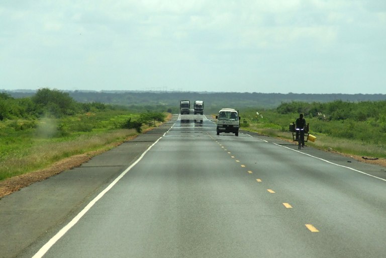 US denies politics in lucrative road deal in Kenya