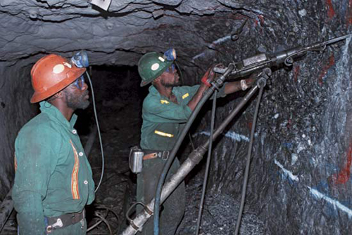 Zimbabwe mining sector looks up with new platinum deal