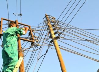 Mining industry at risk as Zimbabwe begins power cuts