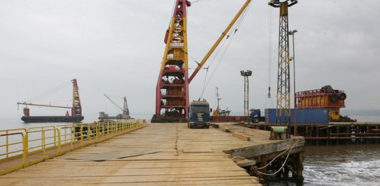 Angola allows construction of key projects to resume