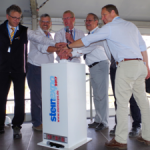 Joint strength – The joint opening of steinexpo with all partners by buzzer has become a tradition. This year with even more “helping hands” and new faces. Photos: gsz