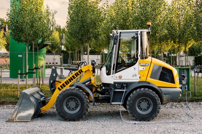 Liebherr launches its L 507 E battery-electric wheel loader