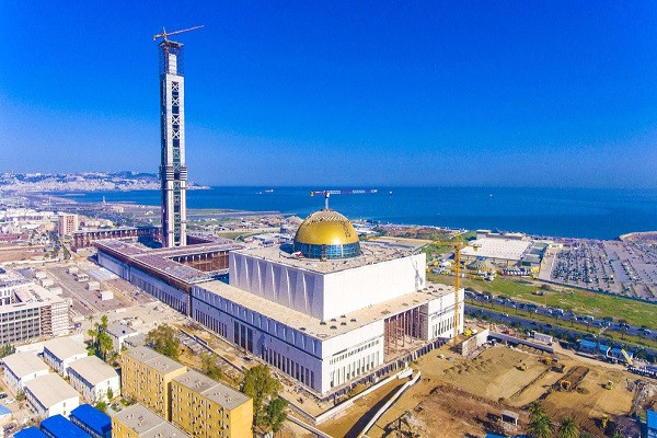 Algeria inaugurates mosque with world’s tallest minaret