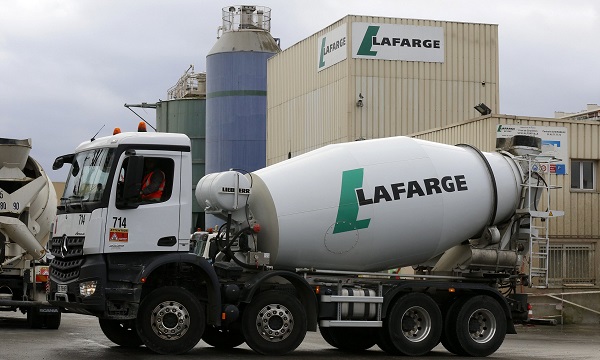 Lafarge Africa unveils first low carbon multipurpose cement in Nigeria