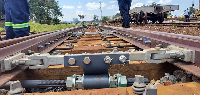 Uganda signs contract with Turkish firm Yapi Merkezi for new railway project