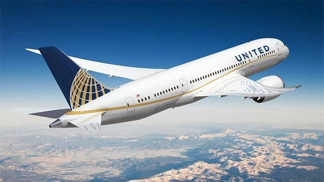 United Airlines Restores Flights