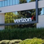 Are Verizon’s Layoffs a Warning for White-Collar Jobs in the AI Era?