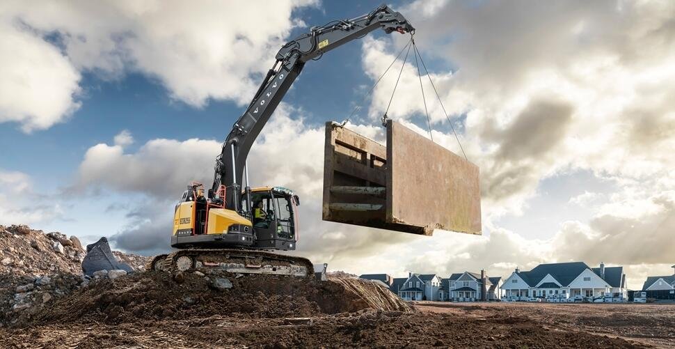 road-to-conexpo-con-agg-2026-volvo-ce-short-swing-excavator