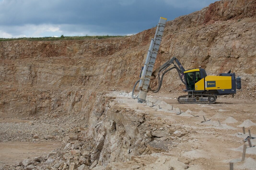 Epiroc Secures Major Order for Autonomous Electric Mining Rigs in Africa