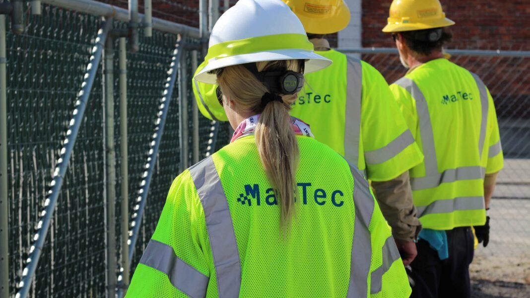 MasTec Stock Slides 8.5% After $1.65B Superior Group Acquisition: