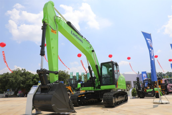 LiuGong Brings a 27-Ton Electric Excavator to North America